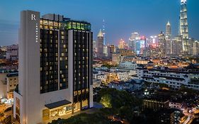 Renaissance Shanghai Yu Garden Hotel